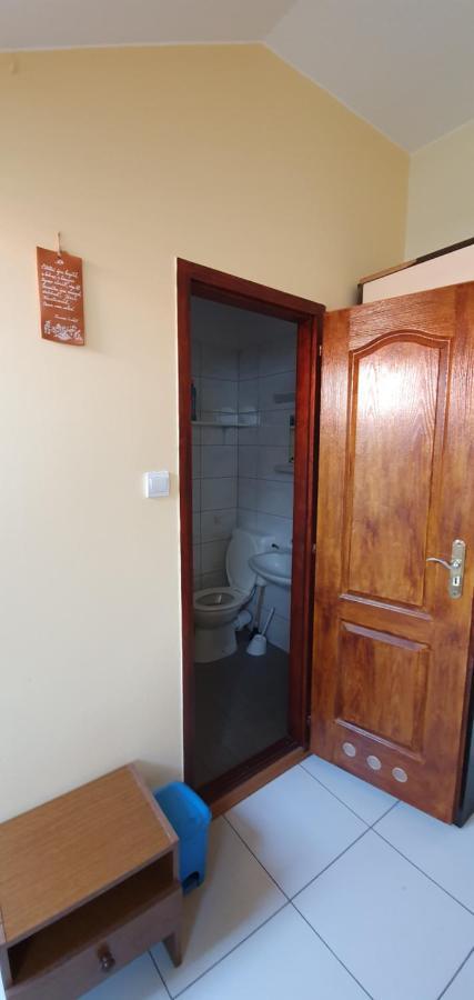 Romzsa Todor Kollegium Hostel Seghedin Exterior foto