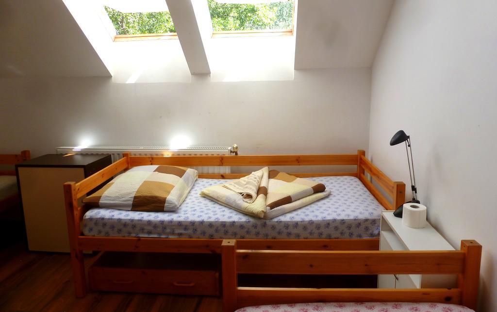 Romzsa Todor Kollegium Hostel Seghedin Exterior foto