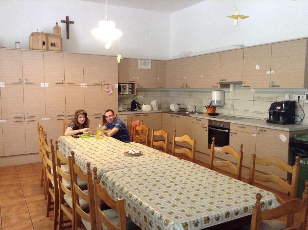 Romzsa Todor Kollegium Hostel Seghedin Exterior foto